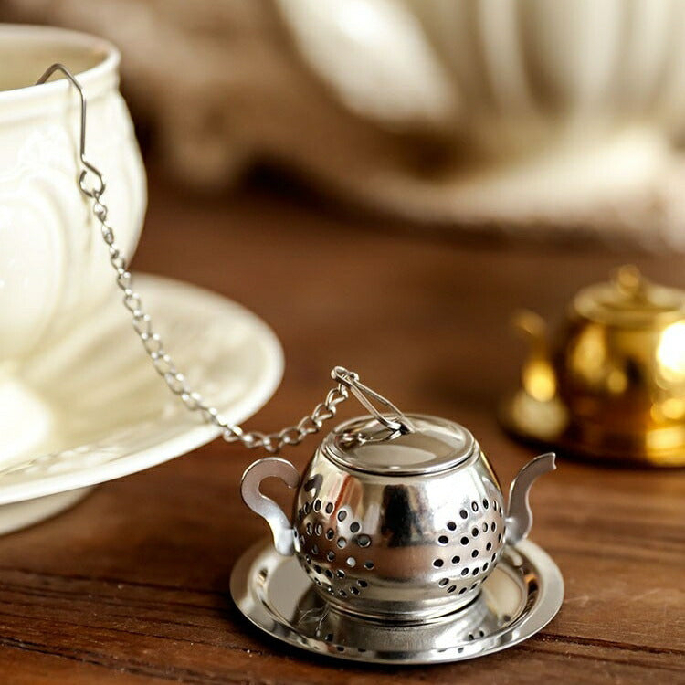 IwaiLoft 北欧 金属製 茶こし 茶漉し ミニ ティーポット型 ポット型 ティーインフューザー ゴールド ティーストレーナー(茶こし)ドリッパー フィルター ティーストレーナー ガラス 紅茶 ステンレスの茶こし 急須 マグカップ など用 茶道具 ギフト プレゼント