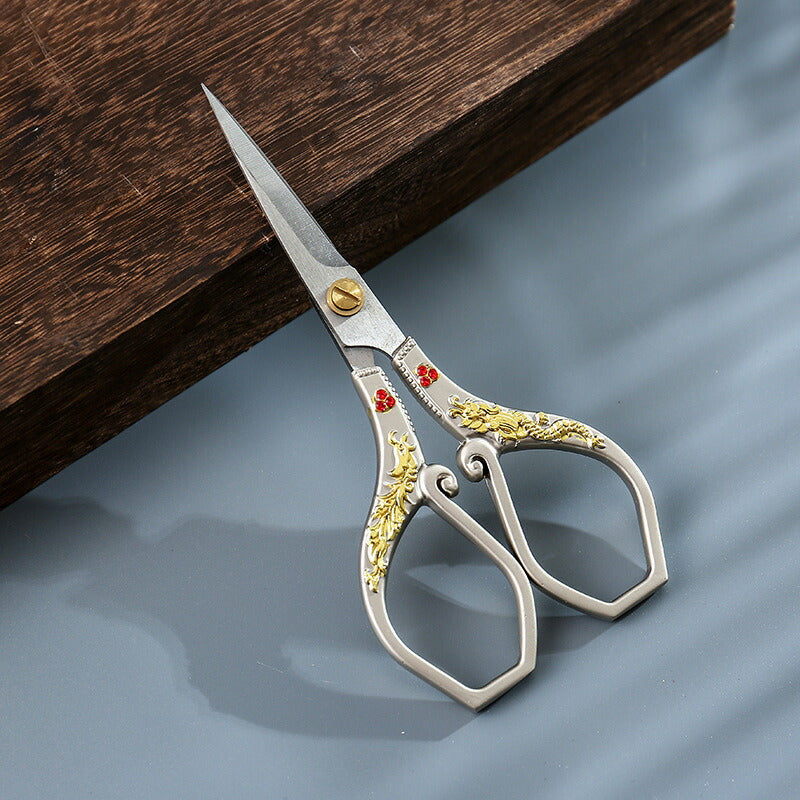 吉・龍鳳 切はさみ 茶芸 ハサミ はさみ 小さい 鋏 かわいい おしゃれ シザー ミニシザー 盆栽ハサミ 茶芸 茶葉 本格 刺繍はさみ 糸切りばさみ 糸切りハサミ 裁縫 ステンレス 鋭い 手芸用はさみ 布切り 裁縫道具 IwaiLoft