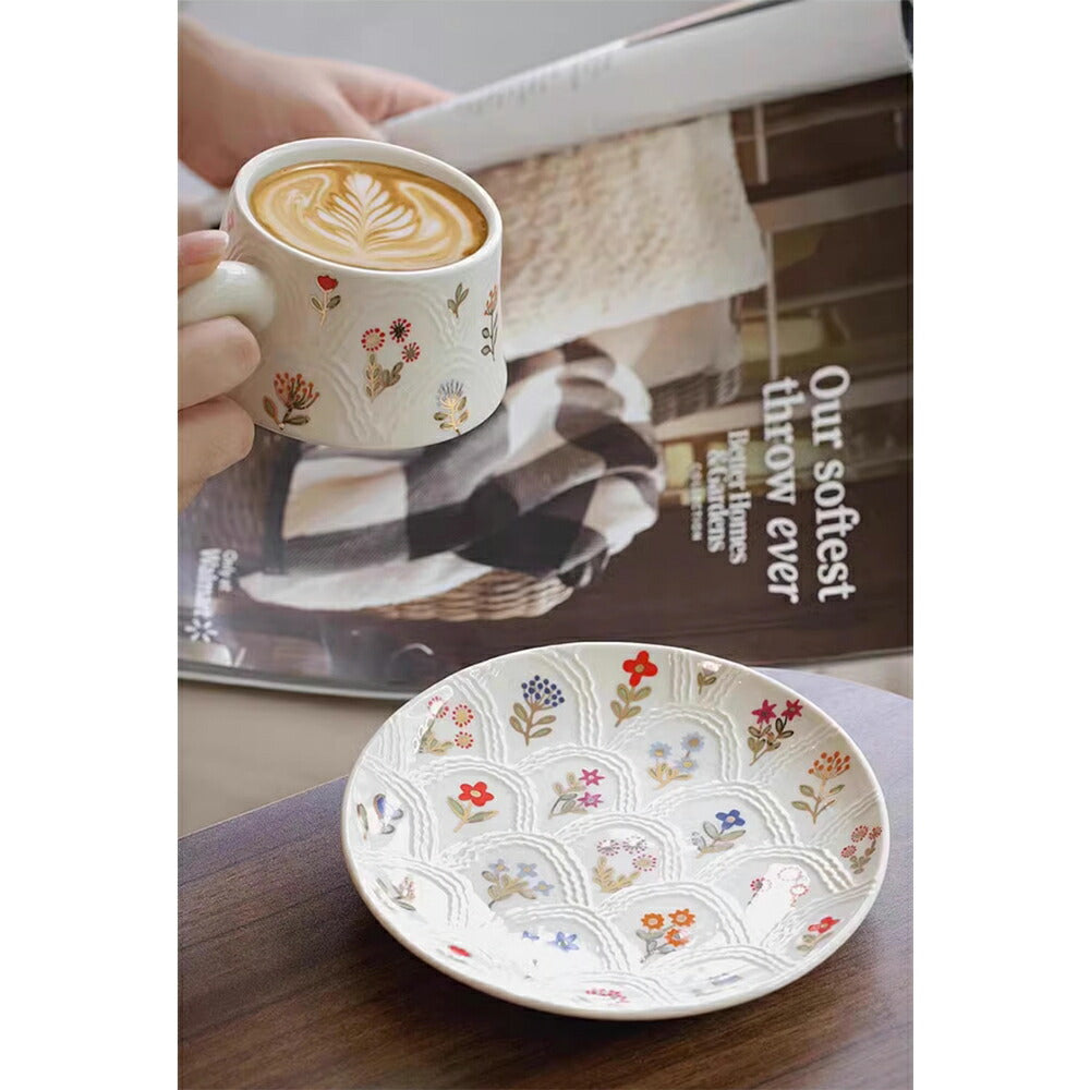 美しい 花柄 マグカップ&プレート 白陶器 コップ カップ マグ ソーサー セット 洋食器 コーヒー 紅茶 レストラン 北欧 食器 皿 レトロ 和食器 ナチュラル レトロ デザイン おしゃれ ペアマグ 喫茶店 誕生日 プレゼント お祝い 内祝 結婚祝い 出産祝 引越し iwailoft