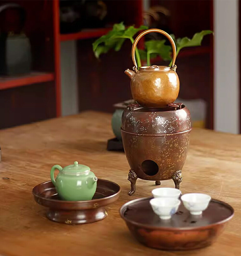 IwaiLoft 霊芝 銅 風炉 真鍮 ティーウォーマー 鉄瓶 急須 ティーポット ウォーマー 木炭 アルコール コンロ 輪 鍋 炭火 焚き火台 焚火台 卓上キャンプ 囲炉煮茶 お料理保温 鋳物 工芸品 茶器 茶道具 茶芸 アンティーク 茶の湯道具 抹茶 お茶席 お点前 水屋 お稽古