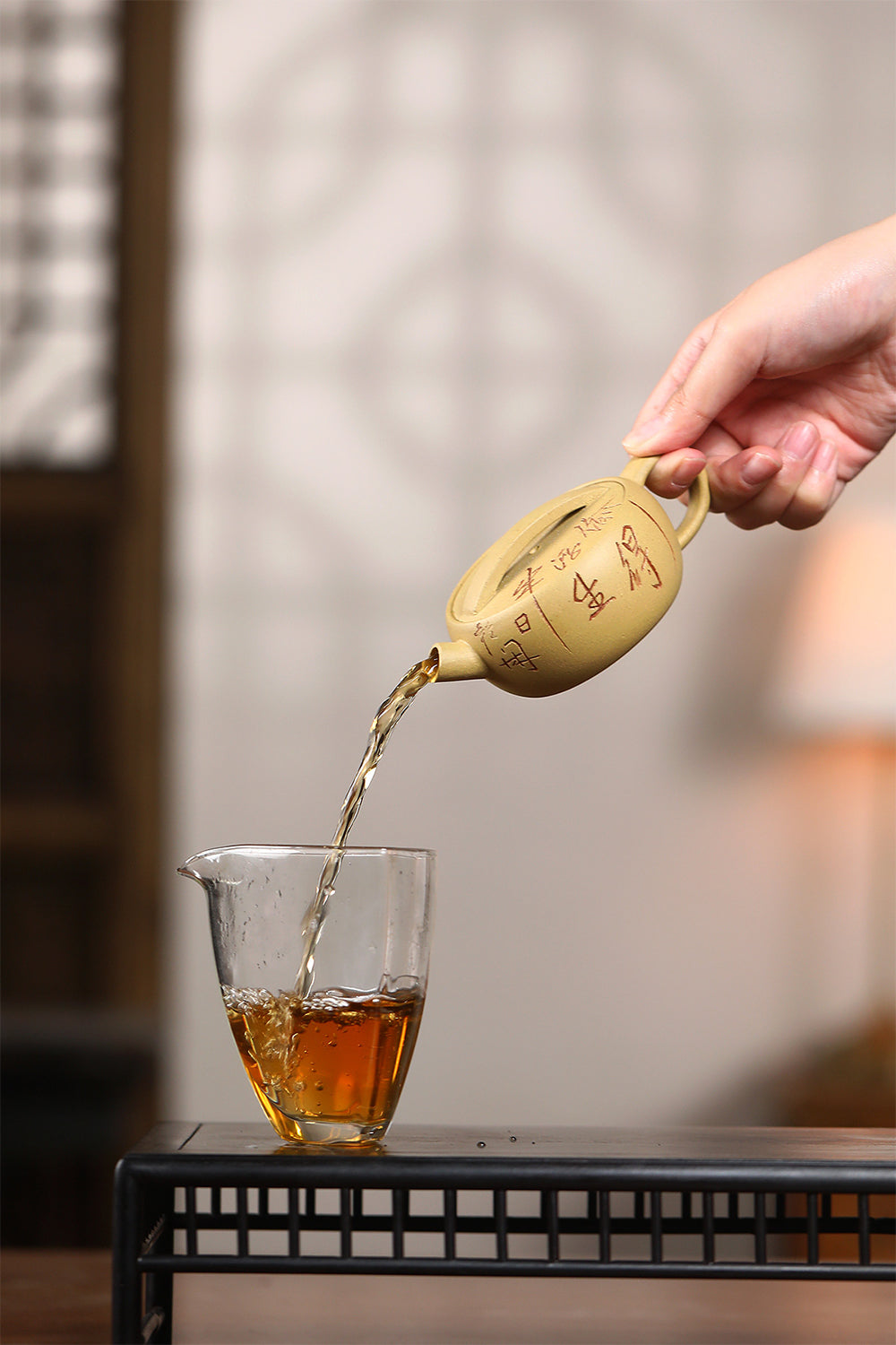 IwaiLoft 本番 中国宜興 紫砂 茶壺 急須 オシャレ 紫砂壷 中国茶器 舍得 段泥 彫刻 ハンドメイド・手作り