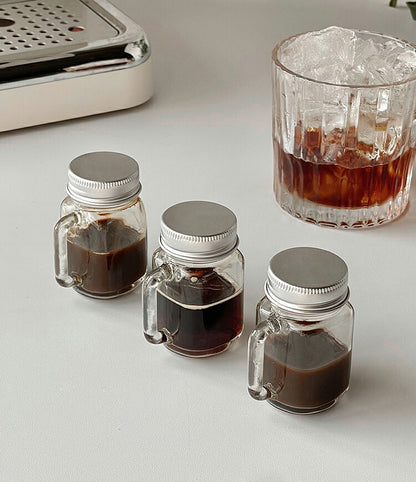 Super cute ガラス瓶 蓋付 ジャム瓶 濃縮コーヒー液分け瓶 小瓶 小 ガラスボトル ビン詰め かわいい 小分け 四角形 キューブ型 可愛い 詰め替え容器 携帯用 空き瓶 ツイストキャップ付 食料瓶DIY 錠剤 保存容器 保存 密閉 遮光 防湿 アウトドア IwaiLoft