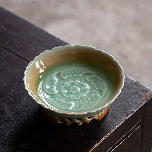 IwaiLoft 「祥雲青瓷」高足 トレー お皿 お盆 彫刻 磁器 トレイ おしゃれ 小皿 取り皿 取皿 菓子皿 ティートレー カフェトレー プレート 豆皿 浅鉢 菓子 副菜 ケーキ 盛器 ワンプレート かわいい 中国茶器 食器 テーブルウェアファクトリー