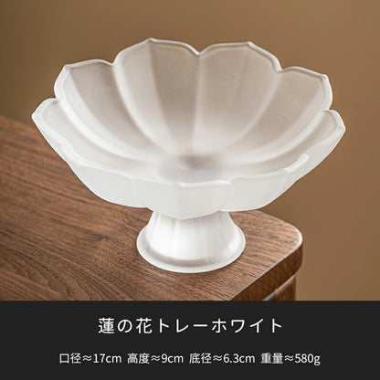 花型 ガラス小鉢 高台 トレー 17cm ガラス 皿 豆皿 浅鉢 蓮の花 菓子皿 馬上杯型 小鉢 小皿 取り皿足付き ガラス 水音 菓子皿  ティートレー  ケーキトレー 菓子 副菜 ケーキ プレート デザート皿 小 豆皿 醤油皿 薬味皿 珍味皿 たれ皿 おつまみ皿 豆鉢 デザート鉢  IwaiLoft