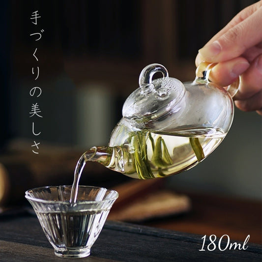 IwaiLoft『扁腹』手づくりの美しさ ガラス急須 ガラスティーポット 小 1人用 耐熱ティーポット ガラス 醬油ポット 醬油差し 北欧 おしゃれ ジャンピング 紅茶ポット フルーツティー 麦茶 お茶 お茶ポット 中国茶 茶器 直火可 母の日 プレゼント ギフト