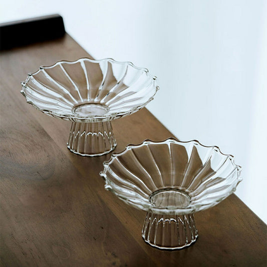 IwaiLoft 筋入れ ガラス小鉢 高台トレー 12cm 丸い ガラス 皿 豆皿 浅鉢 透明 お盆 おしゃれ 小皿 取り皿 取皿 足付き ガラス 水音 菓子皿  ティートレー  ケーキトレー ガラス食器 菓子 副菜 ケーキ 器 プレート 波紋 和食器 お家カフェ お皿 さら インテリア 小物入れ