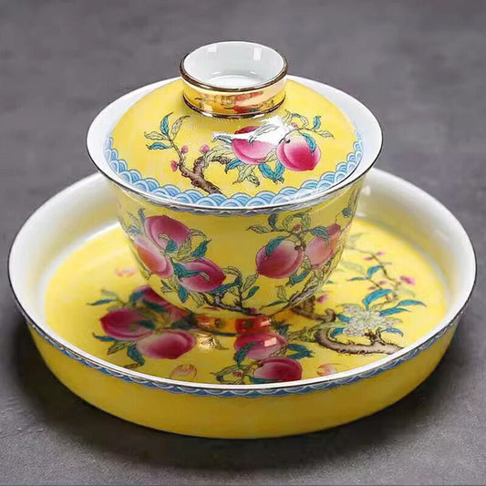 みずみずしい桃の絵柄  九桃 宝瓶 煎茶 茶器 茶碗 蓋物 スープ椀 スープボウル 蓋付 グラス 菓子椀 ボウル フリーカップ お碗 珍味入れ 宝瓶 抹茶茶碗 茶碗蒸し 蓋碗 茶器 手作り 中国茶器 景徳鎮 茶芸 父の日 プレゼント 母の日 ギフト IwaiLoft