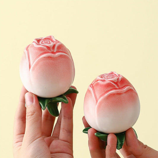 本物そっくり 花の形 茶筒 茶入 棗 ピンク バラの花 薔薇 かわいい 小 茶の箱 小鉢 蓋付 キャニスター コーヒー豆 コーヒーキャニスター 珈琲キャニスター 蓋物 お菓子 茶葉 保存容器 豆入れ 白い食器 防湿保存 桃の置物 インテリア 雑貨 IwaiLoft