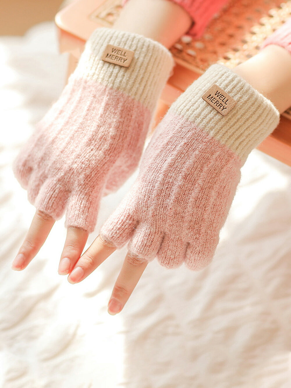 【2点で20％off】 指なし 手袋 レディース  かわいい 暖かい ニット 指先カット ハンドウォーマー ちくちくしない  全6色 女性 ウイルス対策 接触感染対策 在宅勤務 テレワーク 手荒れ てぶくろ 防寒 暖かい 通勤 通学 秋冬 クリスマス プレゼント「選べる福袋対象」kiyokyou