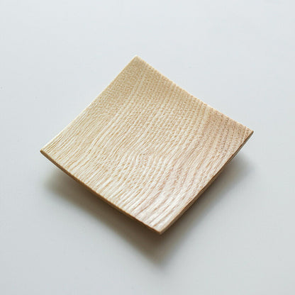 小皿 茶敷 豆皿 コースター 木製 黒 ナチュラル 反羽  9cm 四角 角型 茶托 茶たく 茶敷 おしゃれ カップ グラス ソーサー 受け皿 プレート 木皿 ミニ トレー 北欧 天然木 アクセサリー収納 小物入れ ティートレー お家カフェ キッチン雑貨 母の日 プレゼント IwaiLoft