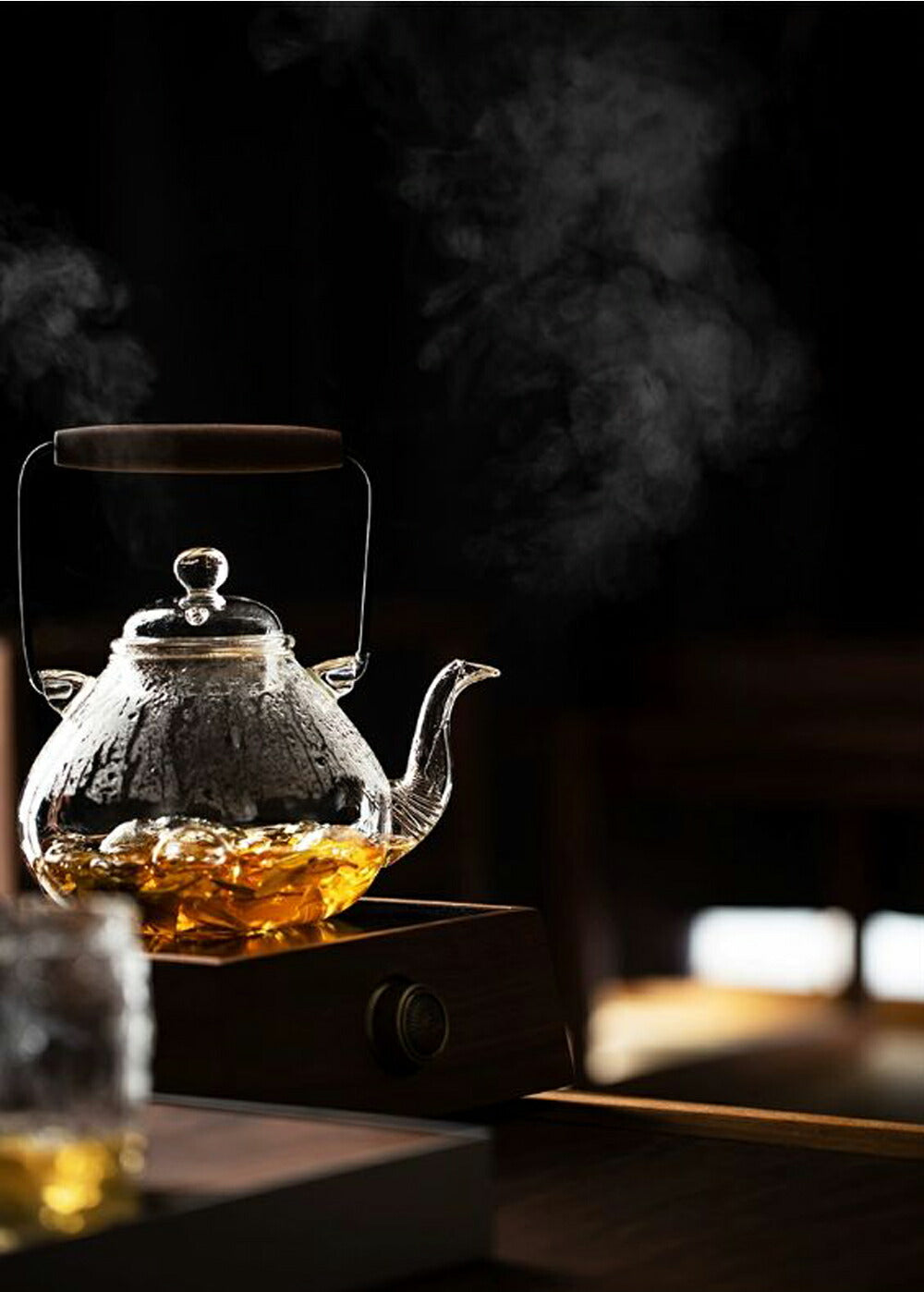 IwaiLoft 新作 秋晴れ 耐熱ガラス ティーポット やかん 耐熱 湯冷まし 金針茶こし付き ガラスポット ガラスやかん 手作り ジャンピング ナチュラル 紅茶ポット フルーツティー 花茶 工芸茶 ハーフティー にオススメ 【直火可】