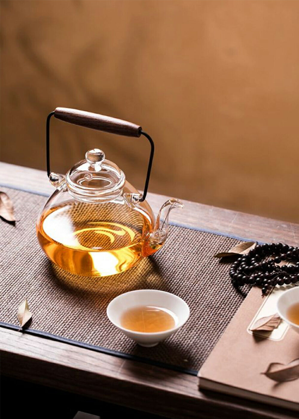 IwaiLoft 新作 秋晴れ 耐熱ガラス ティーポット やかん 耐熱 湯冷まし 金針茶こし付き ガラスポット ガラスやかん 手作り ジャンピング ナチュラル 紅茶ポット フルーツティー 花茶 工芸茶 ハーフティー にオススメ 【直火可】