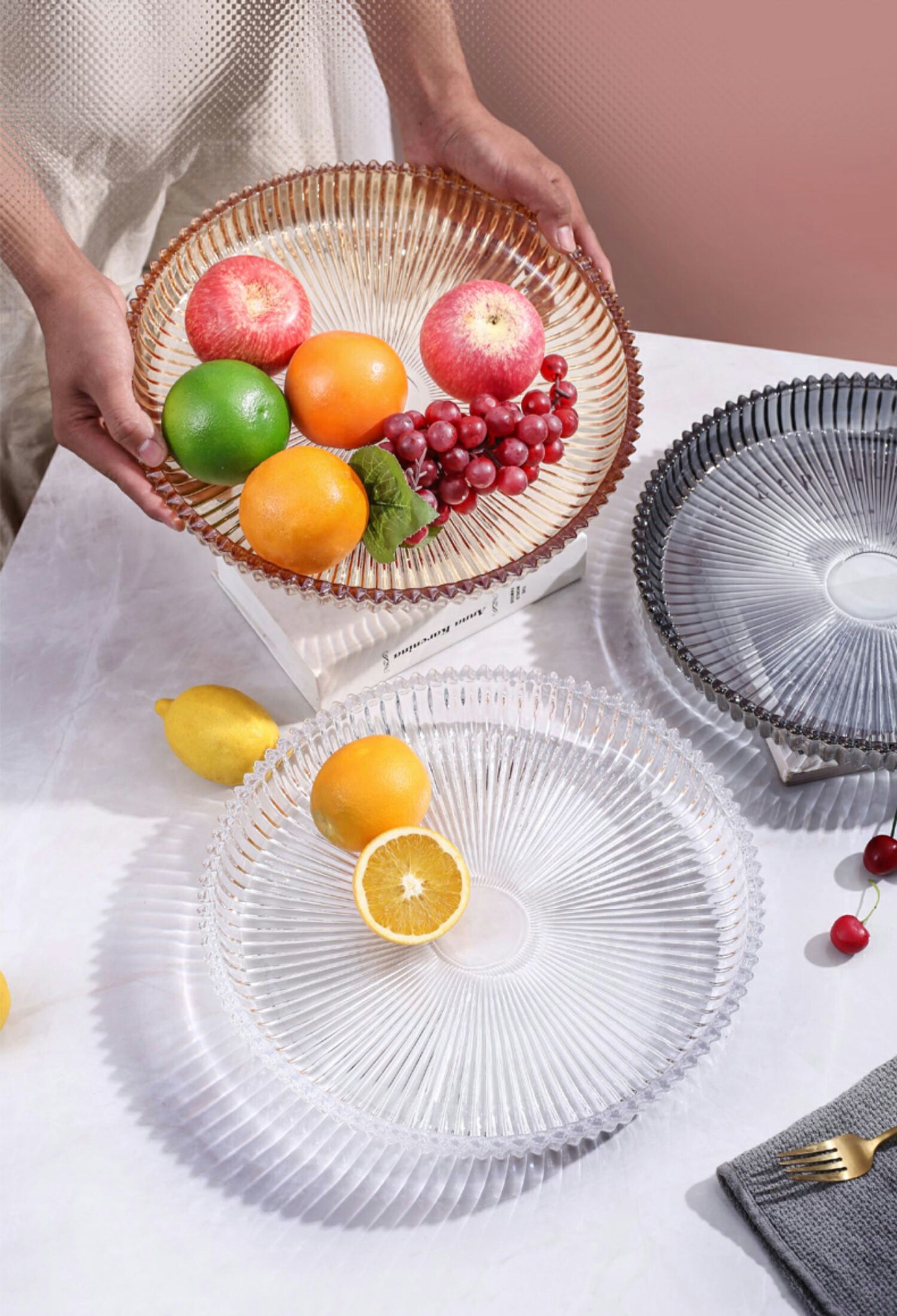 IwaiLoft トレー トレイ ガラス 盛器 円型 お皿 小皿 豆皿 プレート カフェトレー ガラス ティートレー  おしゃれ ガラス皿 ガラス食器 ガラスプレート 収納トレイ インテリア