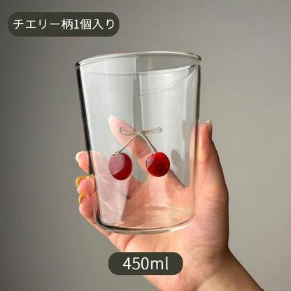 「SNSで話題」手描き チェリー柄 グラス 耐熱ガラス かわいい タンブラー ins風 コーヒーコップ  炭酸水 ジュース ミルク お茶 麦茶 紅茶 アイスティー カップ 電子レンジ対応 プレゼント 新生活 IwaiLoft