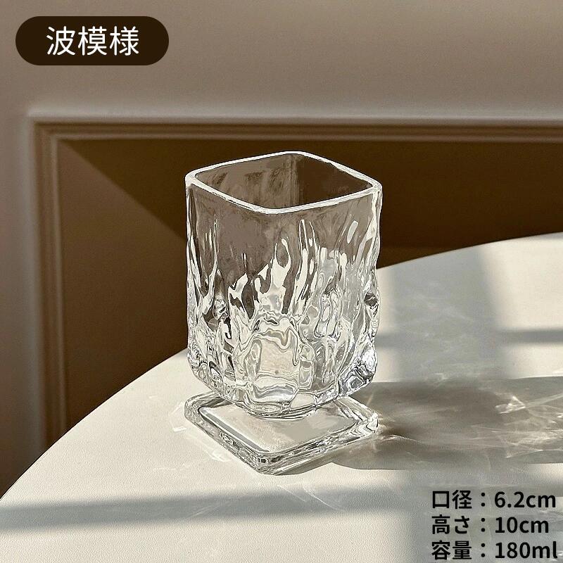 SNSで話題 レトロ風 かわいい脚付グラス 高級 ガラスコップ  日本酒 ゴブレット おしゃれ 四角形 ワイングラス 玉足 グラス   ワイン シャンパン カップ 北欧食器 ジュース コーヒー 紅茶コップ 大吟醸 梅酒 プレゼント 誕生日 贈り物 IwaiLoft