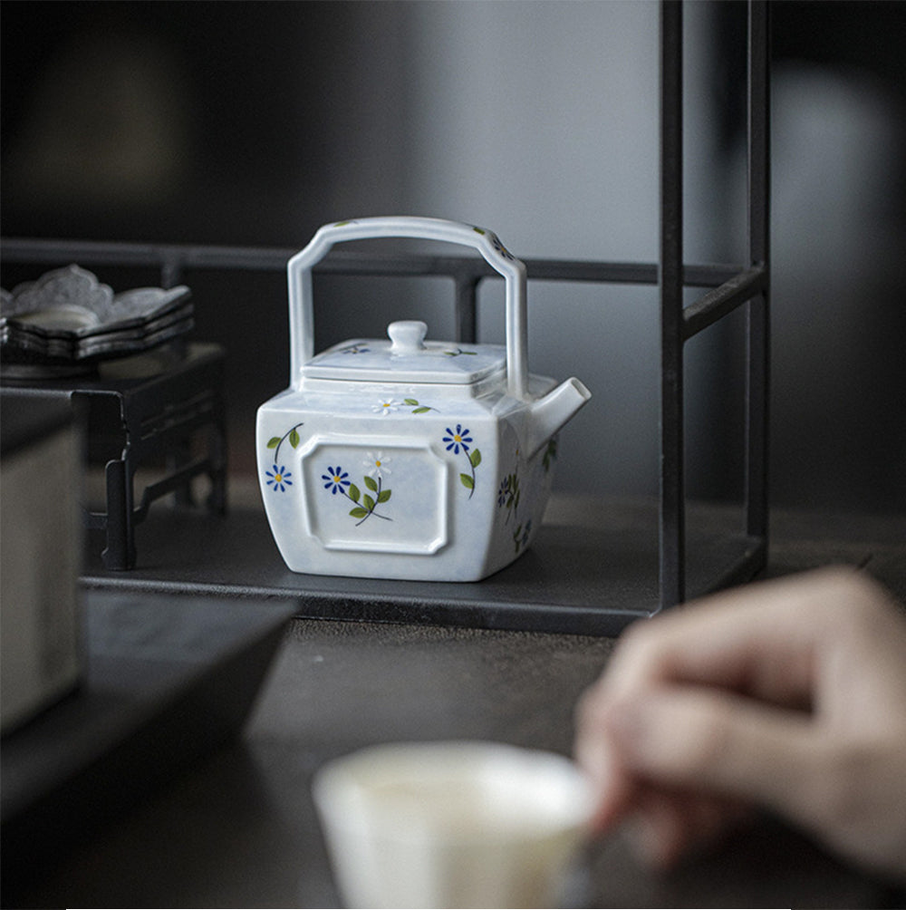IwaiLoft 小さいな急須 ティーポット 陶磁器 急須 手作り お茶ポット 中国茶 台湾茶 ウーロン茶 一人暮らし アフターティー お家ティータイム