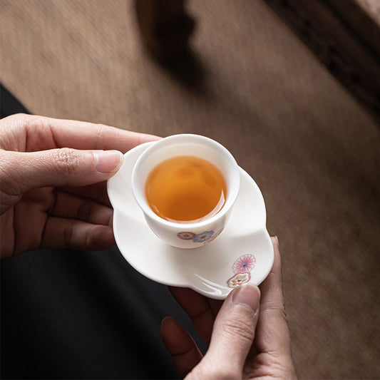 IwaiLoft 白玉 茶杯 茶托セット 花柄 湯のみ 湯呑み お茶 カップ コップ 来客用 お茶用品 ティーウェア 中国茶器 台湾茶器 贈り物にも 食洗機対応 電子レンジ対応 45mL