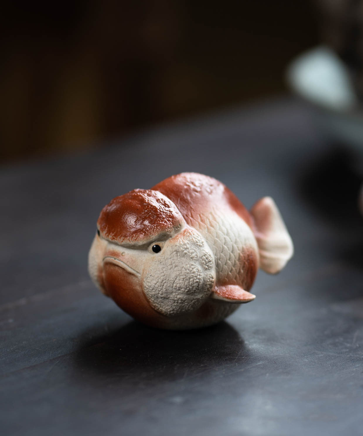 IwaiLoft 金魚の置物 宜興紫砂 陶器 茶寵 手作り オブジェ かわいい 縁起物 工芸品 民芸 風水グッズ 風水アイテム 彫像 陶磁器 –  茶器・コーヒー用品を選ぶ IwaiLoft
